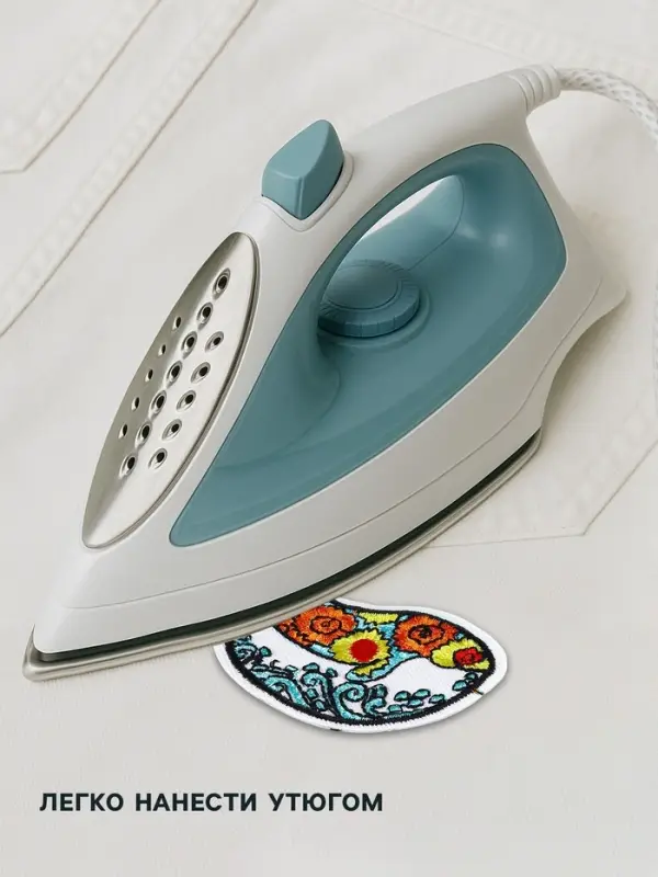 Термоаппликация &laquo;Радужный кит&raquo;, 5&times;7.5 см, разноцветная