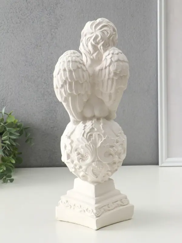 Фигура гипс &laquo;Ангел на шаре&raquo;, 37&times;12&times;14 см