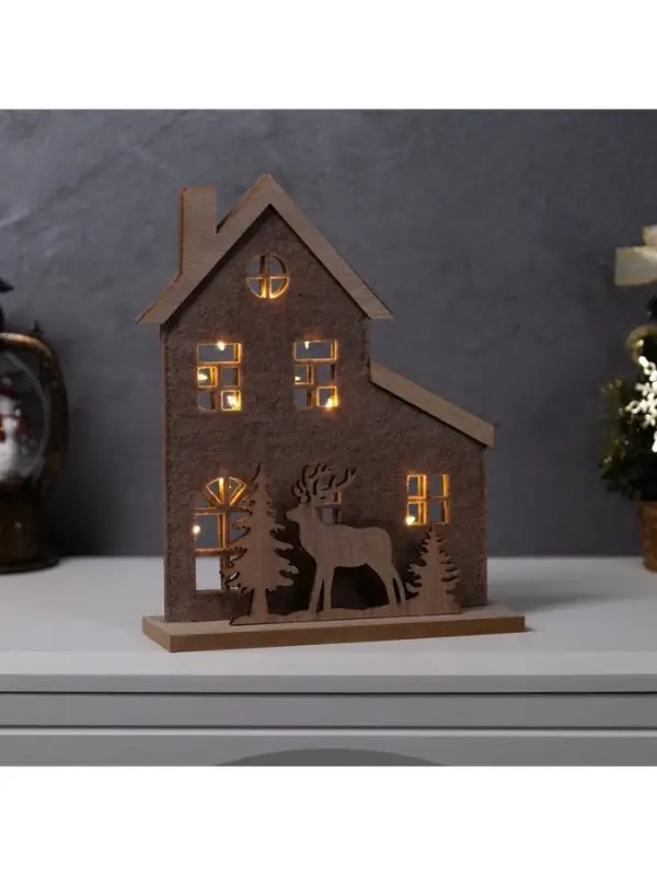 Фигура деревянная &laquo;Изба с оленями&raquo;, 20&times;6&times;25 см, 5 LED, от батареек CR2032&times;1, свечение тёплое белое