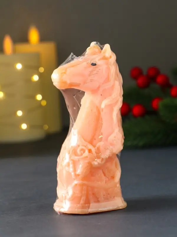 Свеча Символ Года Свеча Символ Года "Лошадь", 12х6х4,5 см рыжая