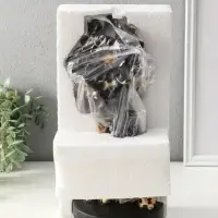 Бюст полистоун "Девушка с цветком, в наряде в клетку" чёрный 13,3х12,3х29,5 см Бюст полистоун "Девушка с цветком, в наряде в клетку" чёрный 13,3х12,3х29,5 см