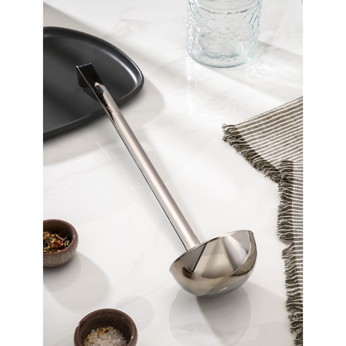 Половник из нержавеющей стали цельнонатянутый, 240 мл, h=44,5 см, толщина стали 1,5 мм, цвет серебряный Половник из нержавеющей стали цельнонатянутый, 240 мл, h=44,5 см, толщина стали 1,5 мм, цвет серебряный