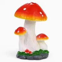 Садовая фигура из полистоуна &laquo;Три больших мухомора&raquo;, 15&times;15&times;25 см