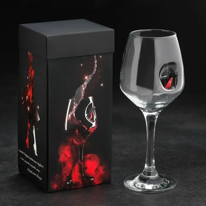 Бокал для вина с туфелькой &laquo;Лабутен&raquo;, 350 мл