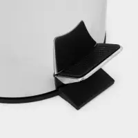 Ведро мусорное с педалью Доляна, 3 л, нержавеющая сталь, хромированное