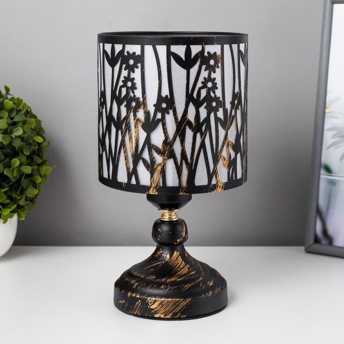 Настольная лампа Настольная лампа "Алми" Е27 черный 14х14х27 см RISALUX
