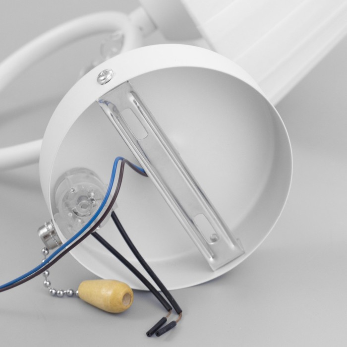 Бра "Вилора" 1х40Вт E14 белый 22х15х25 см.