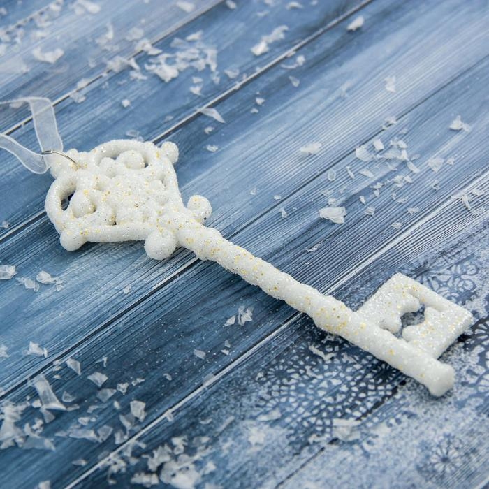 Украшение ёлочное Украшение ёлочное "Белый ключик" 15х4,5 см, микс, белый