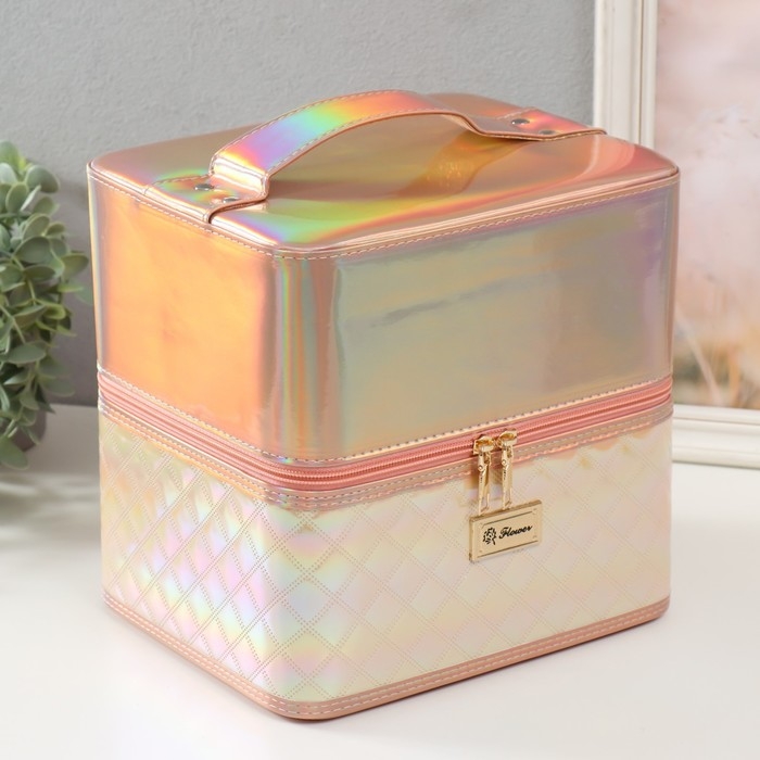 Шкатулка кожзам для косметики Шкатулка кожзам для косметики "Ромбы голография. Этажи" бело-розовая 24,5х20,5х27 см