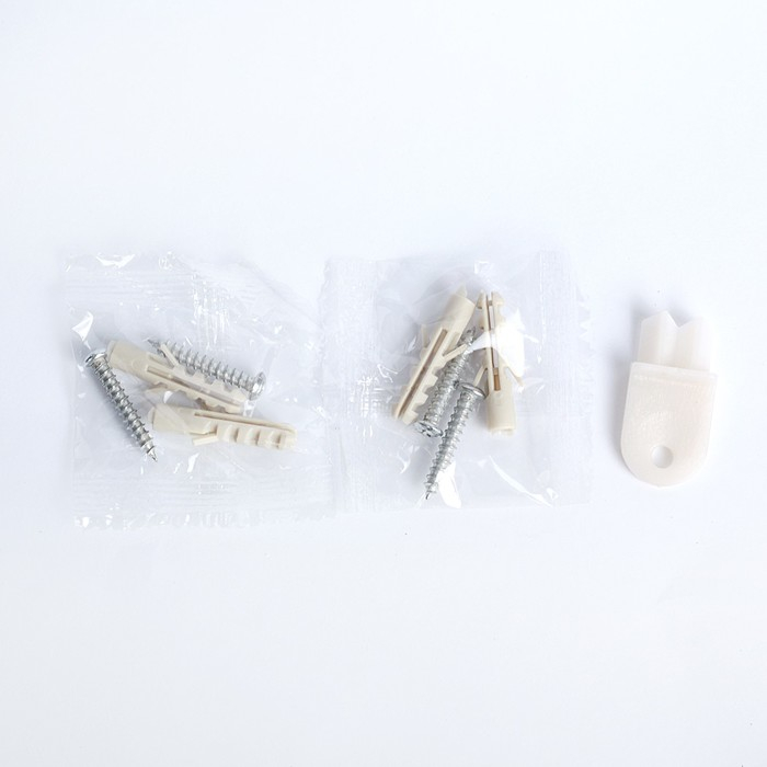 Диспенсер для антисептика или жидкого мыла, механический, 350 мл, пластик, цвет хром Диспенсер для антисептика или жидкого мыла, механический, 350 мл, пластик, цвет хром