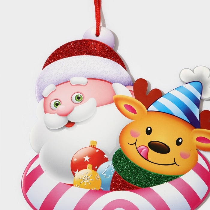 Декоративное украшение (подвеска)  Декоративное украшение (подвеска) "Дед мороз и олень" 35х24 см