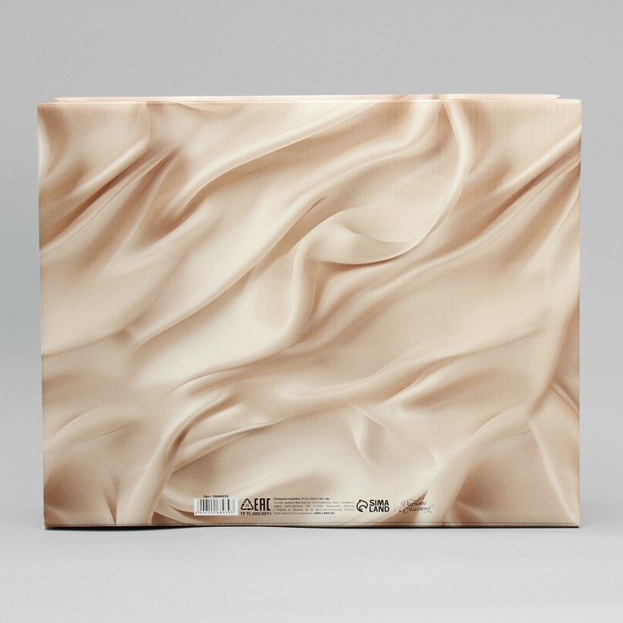 Коробка подарочная складная, упаковка, «Нежности», 31 х 25.5 х 16 см Коробка подарочная складная, упаковка, «Нежности», 31 х 25.5 х 16 см