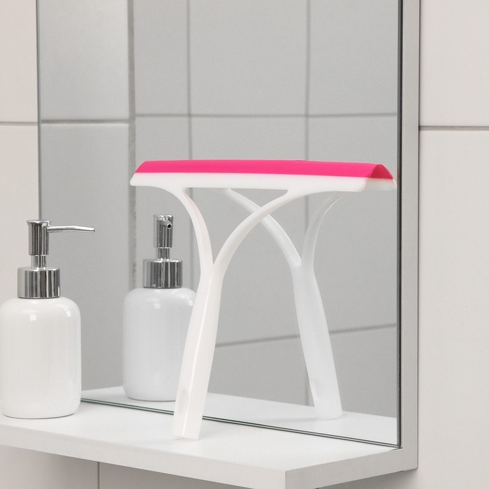 Водосгон силиконовый Доляна «Помощник», 25×21 см, цвет МИКС Водосгон силиконовый Доляна «Помощник», 25×21 см, цвет МИКС