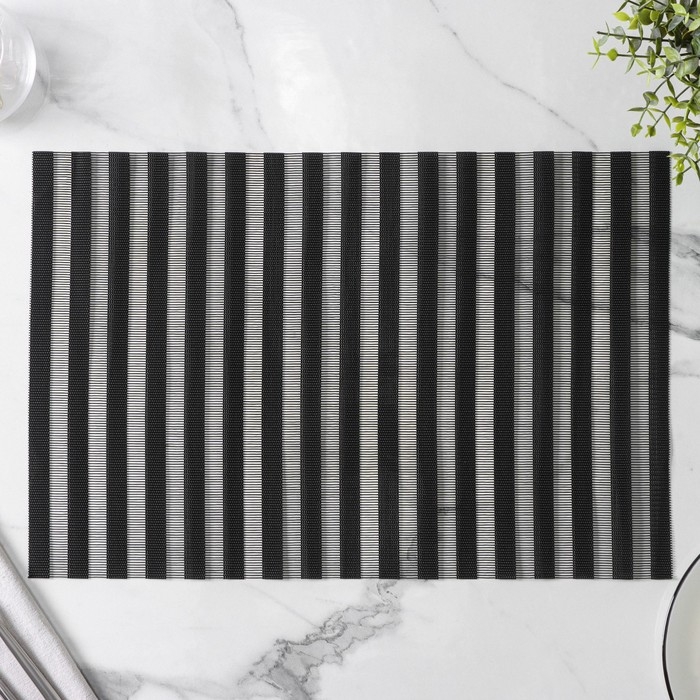 Набор салфеток сервировочных на стол Magistro, 4 шт, 30×45 см, цвет чёрный Набор салфеток сервировочных на стол Magistro, 4 шт, 30×45 см, цвет чёрный