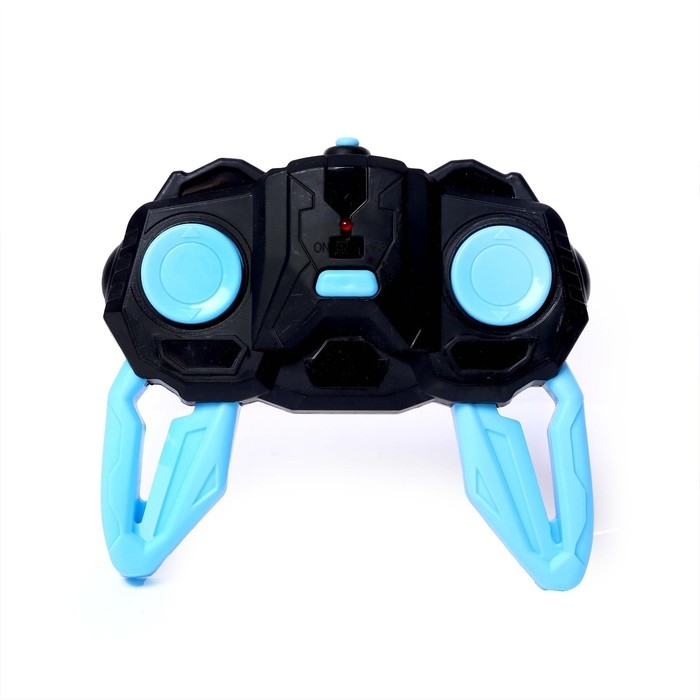 Машина-перевёртыш радиоуправляемая «Гусеничный», работает от аккумулятора, цвет красный Машина-перевёртыш радиоуправляемая «Гусеничный», работает от аккумулятора, цвет красный