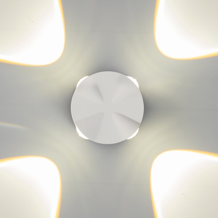 Светильник Светильник "Снек" 4хLED 4Вт 4000К IP66 белый 9,3х4,5х9,3 см