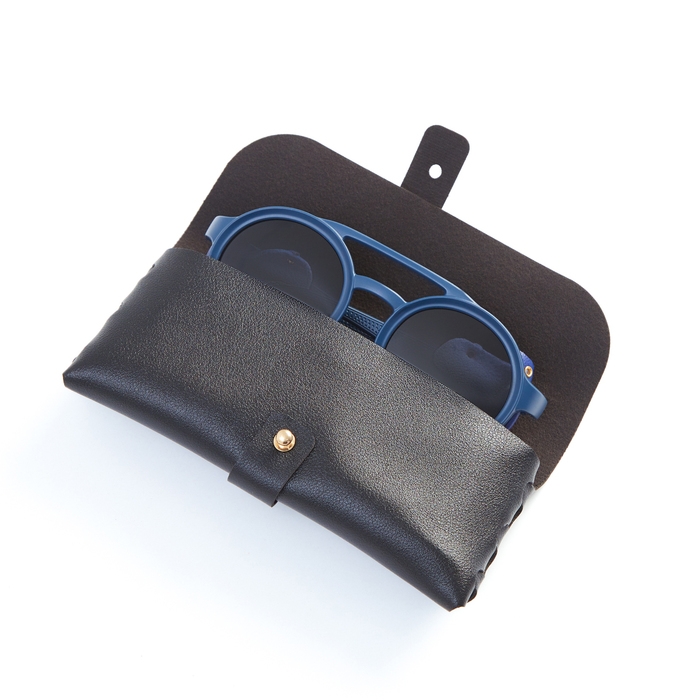 Очки солнцезащитные, uv 400, кожаные шторки, дужка 14.1 см, ширина 12.1 см, линза 5.2 х 5 см Очки солнцезащитные, uv 400, кожаные шторки, дужка 14.1 см, ширина 12.1 см, линза 5.2 х 5 см