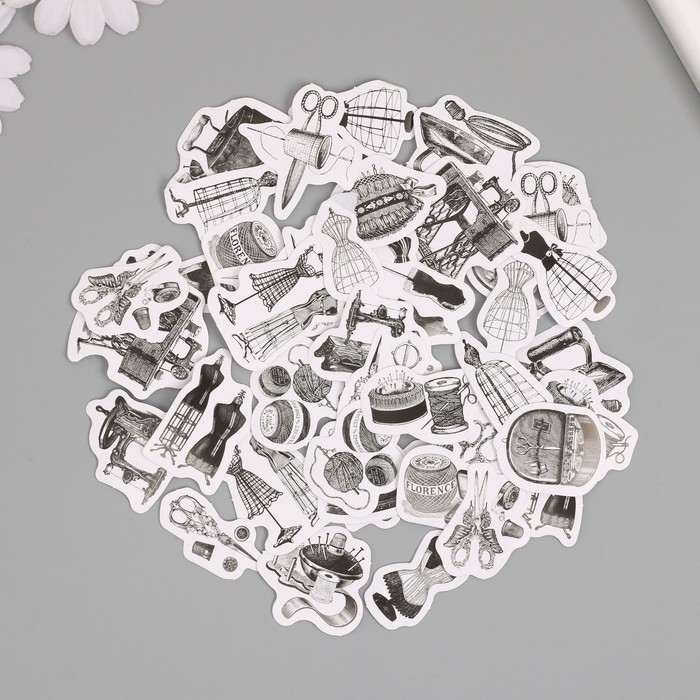 Наклейки для творчества Наклейки для творчества "Швейные аксессуары" набор 46 шт 6,4х4,4 см
