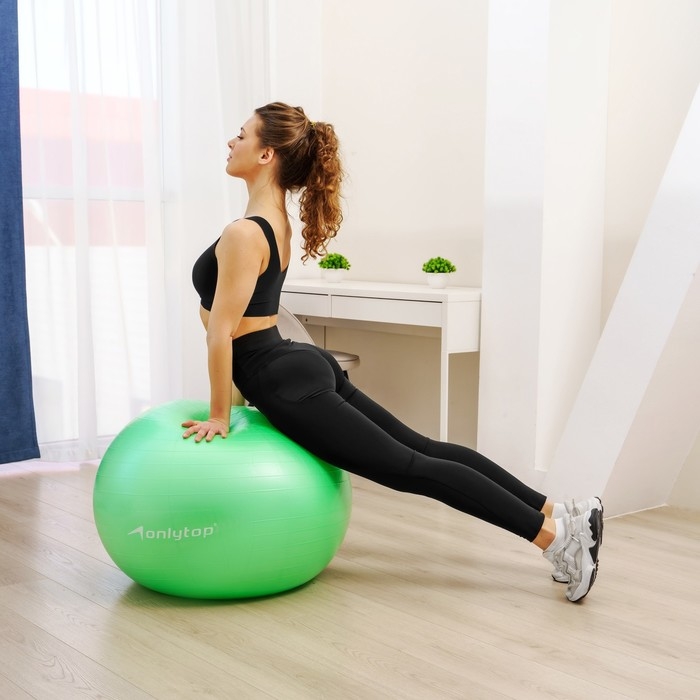 Фитбол ONLYTOP, d=85 см, 1400 г, антивзрыв, цвет зелёный Фитбол ONLYTOP, d=85 см, 1400 г, антивзрыв, цвет зелёный