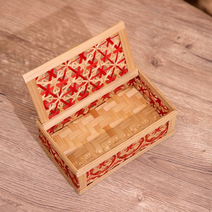 Шкатулка из бамбука 17х10х7 см Шкатулка из бамбука 17х10х7 см