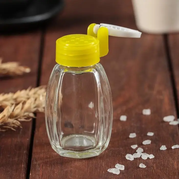 Солонка стеклянная «Яркая», 30 мл, 3,5×7 см, цвет МИКС Солонка стеклянная «Яркая», 30 мл, 3,5×7 см, цвет МИКС