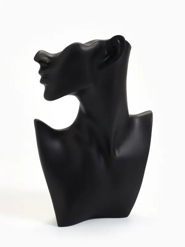 Бюст для украшений &laquo;QF. Половина лица&raquo;, отверстие под серьгу, 18&times;7&times;28 см, чёрный