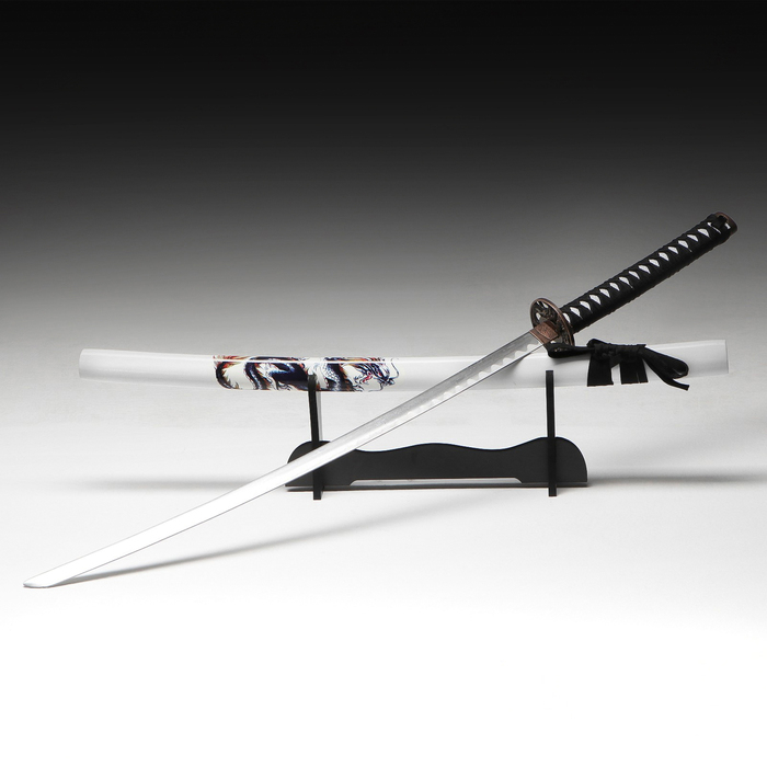Сувенирное оружие «Катана Иайта» 103 см, белые ножны с синим драконом Сувенирное оружие «Катана Иайта» 103 см, белые ножны с синим драконом