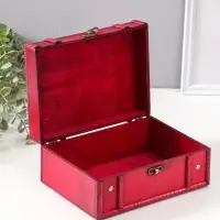 Шкатулка для украшений &laquo;Сундучок. Средневековье&raquo;, дерево, с клёпками, 9.5&times;22&times;15.5 см