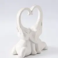 Подсвечник &laquo;Пара слонов&raquo; 21&times;18&times;10 см, белый