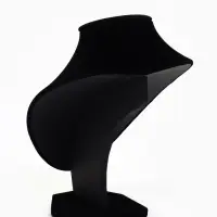 Бюст для украшений QF, 15.5&times;10&times;25 см, h=25 см, чёрный