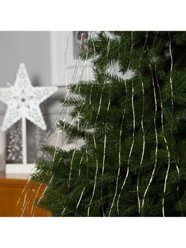 Гирлянда &laquo;Конский хвост&raquo; 20 нитей по 2 м, IP20, серебристая нить, 400 LED, свечение тёплое белое, 12 В