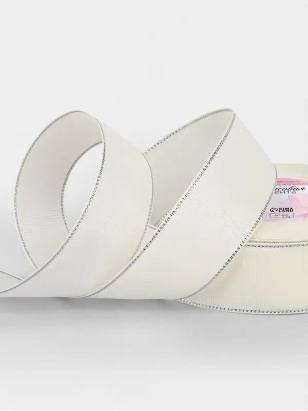 Лента репсовая, с серебряным люрексом, 40 мм, 23&plusmn;1 м, молочная №008