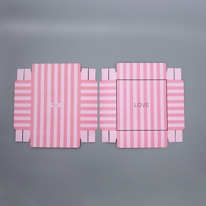 Коробка подарочная для цветов с вазой и PVC окнами складная, упаковка, «Love», 23 х 30 х 23 см