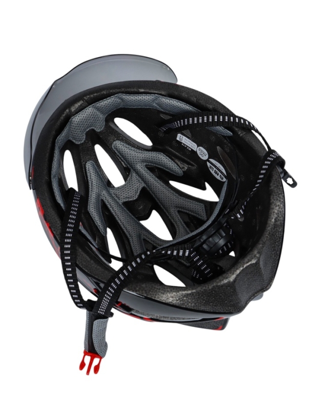 Шлем велосипедиста, L, чёрный с красными вставками Шлем велосипедиста, L, чёрный с красными вставками