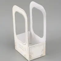 Коробка-переноска для цветов &laquo;Подарок&raquo;, 17 &times; 12 &times; 32 см