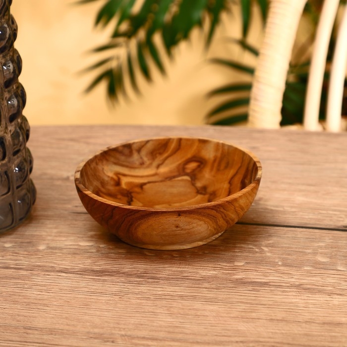 Набор тарелок 5 штук, тиковое дерево Набор тарелок 5 штук, тиковое дерево