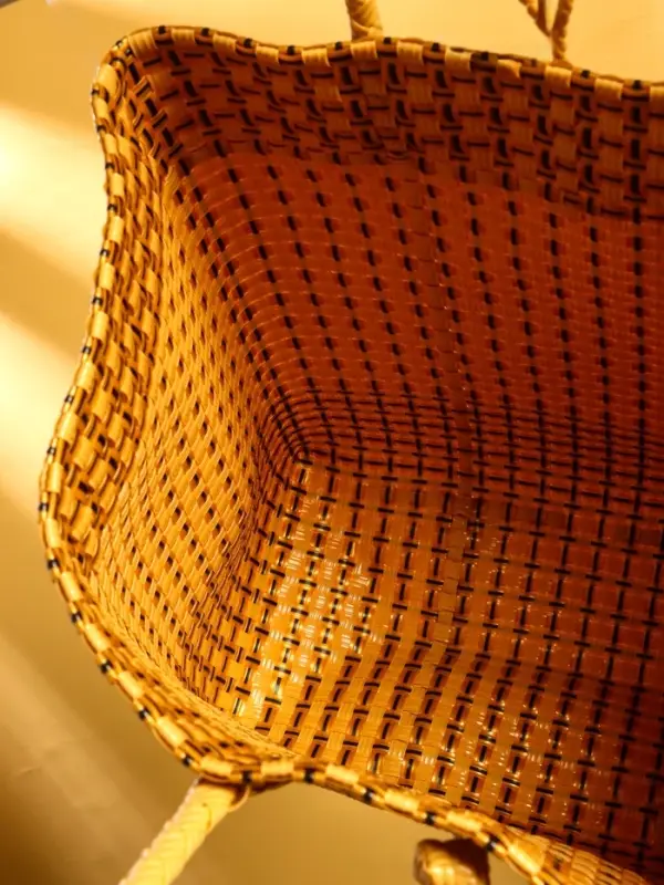 Сумка плетёная пластиковая 40х20х55 см, цв. бежевый