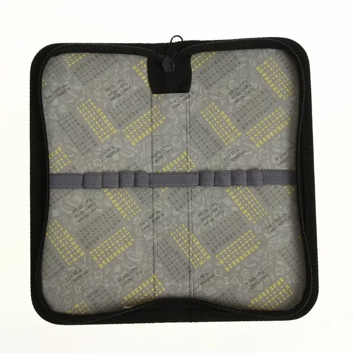 Пенал 1 секция, 90 х 195 х 25 мм, Calligrata Пенал 1 секция, 90 х 195 х 25 мм, Calligrata "Маска", ламинированный картон