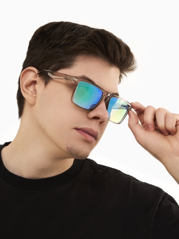 Очки солнечные, uv 400, ширина 14 см, дужка 15 см, линза 5.2 х 4.1 см Очки солнечные, uv 400, ширина 14 см, дужка 15 см, линза 5.2 х 4.1 см