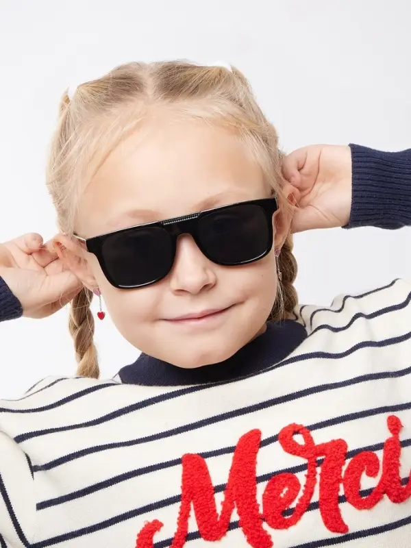 Очки солнцезащитные детские OneSun, uv 400, 13&times;12.4&times;3.9 см, линза 3.5&times;4.5 см, черные