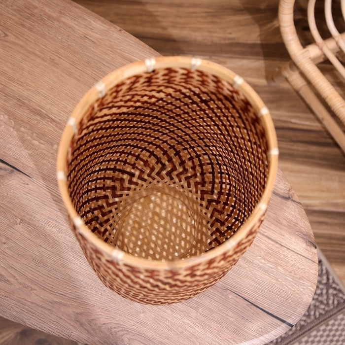 Корзинка плетёная, из бамбука 25х25х55 см Корзинка плетёная, из бамбука 25х25х55 см