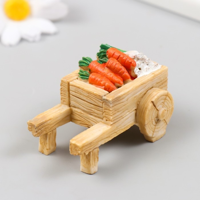 Фигурка для флорариума полистоун  Фигурка для флорариума полистоун "Тележка с овощами" МИКС 6х4х4,4 см