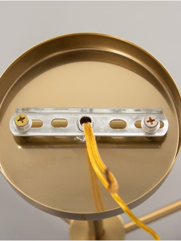 Люстра Люстра "Лондон" 3х40Вт Е27 бронза 51х51х41см