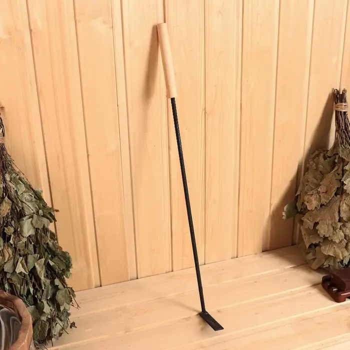 Кочерга металлическая, с деревянной ручкой, длина 60 см, «Добропаровъ» Кочерга металлическая, с деревянной ручкой, длина 60 см, «Добропаровъ»