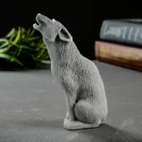 Фигурка &laquo;Волк сидящий, воет&raquo;, 10.2 см
