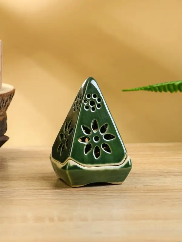 Подсвечник &laquo;Пирамидка&raquo;, 8&times;8&times;12 см, керамика, МИКС