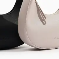 Сумка женская багет TEXTURA на молнии, 28&times;6.5&times;15 см, тёмно-бежевая