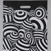 Пакет "Иллюзия , полиэтиленовый с вырубной ручкой 38х45 см, 60 мкм