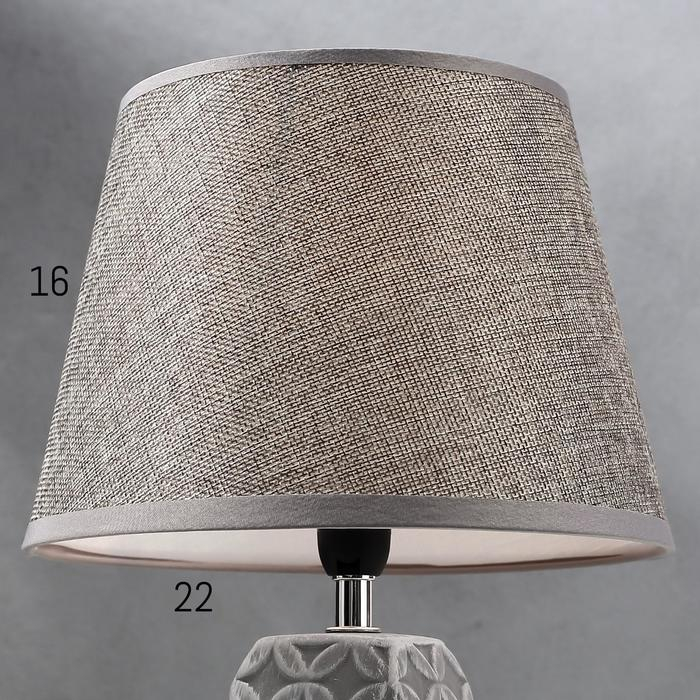 Лампа настольная 16445/1GR E14 40вт серый 22х22х34 см RISALUX Лампа настольная 16445/1GR E14 40вт серый 22х22х34 см RISALUX