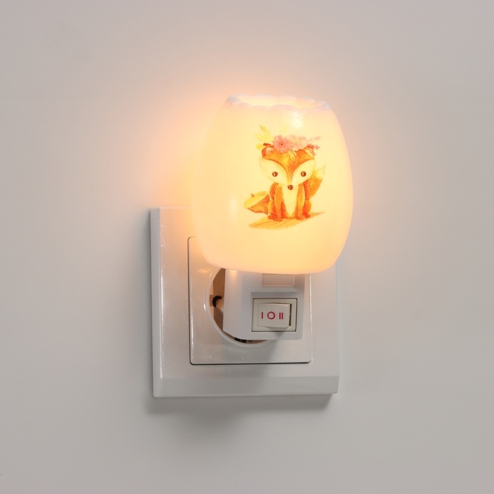 Светильник Светильник "Лисичка" 1х7Вт Е11 белый 6х7х12см